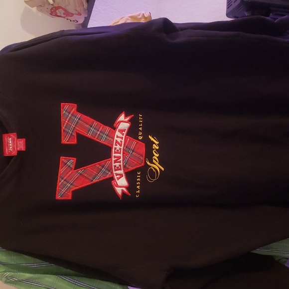 Vanezia sweatshirt (SOLD - Picture 1 of 1